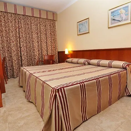Hotell Montecarlo & Wellness Rosas