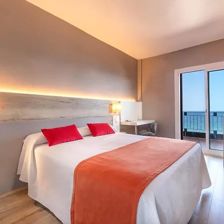 Montecarlo & Wellness 4* רוזס