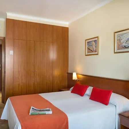 Отель Montecarlo & Wellness 4*