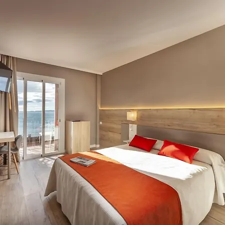 Hotel Montecarlo & Wellness Roses
