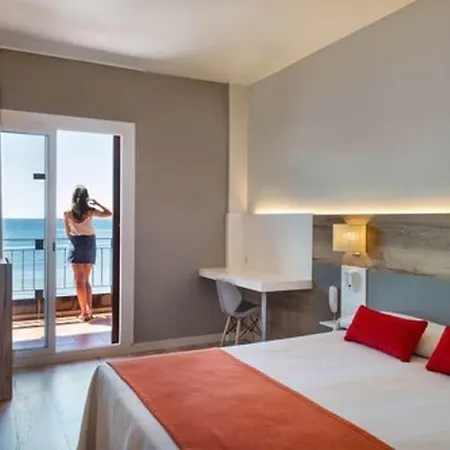 Montecarlo & Wellness 4* Roses
